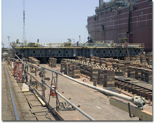 T-AKE 6's  double-bottom keel block in June 2007.