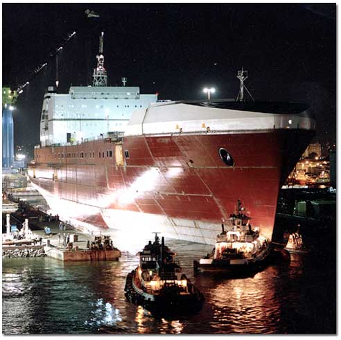 Night time float out of the M. V. Midnight Sun on May 25, 2002.